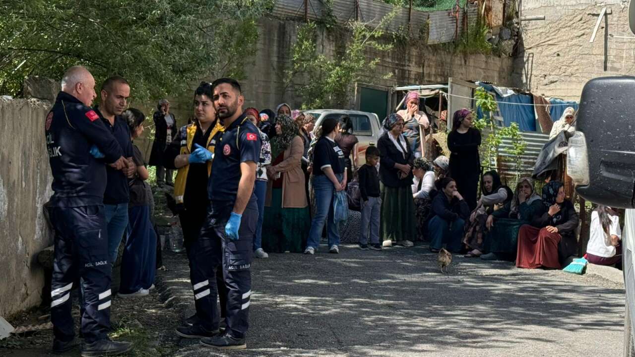 Aranan 5 çocuk annesi kadın evinin bodrumunda ölü bulundu! Eşi aranıyor 1